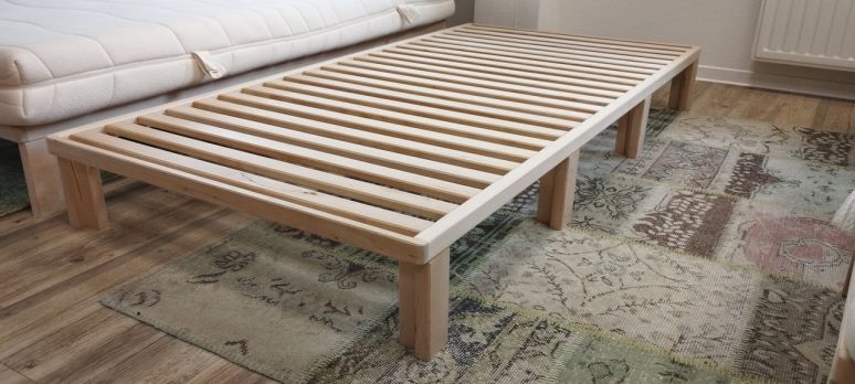 (A622) Bett Proof aus Linde, 100x200cm